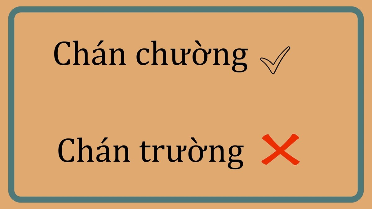 Cảnh sát phong tỏa và khám nghiệm khu vực phát hiện thi thể nạn nhân