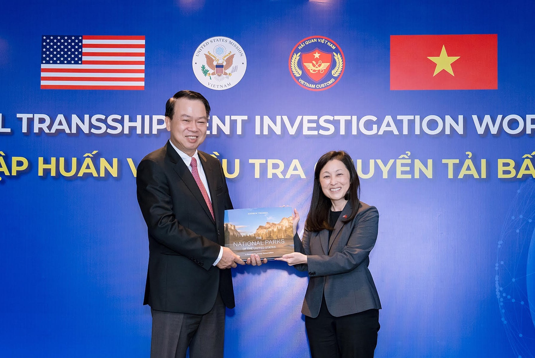 Hoa Kỳ - Việt Nam tăng cường chống chuyển tải bất hợp pháp