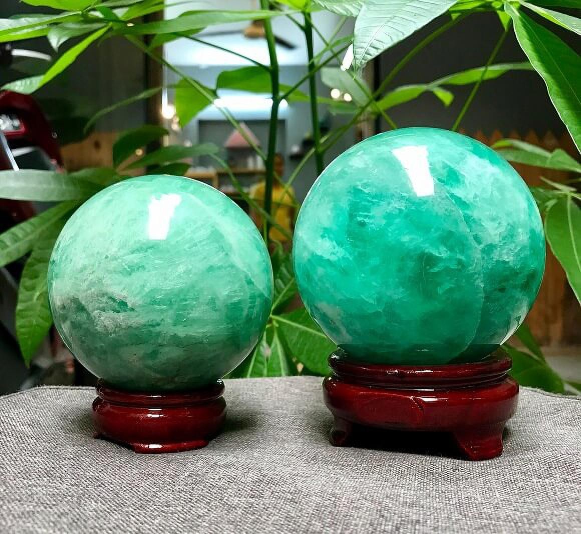 Quả cầu đá phong thủy